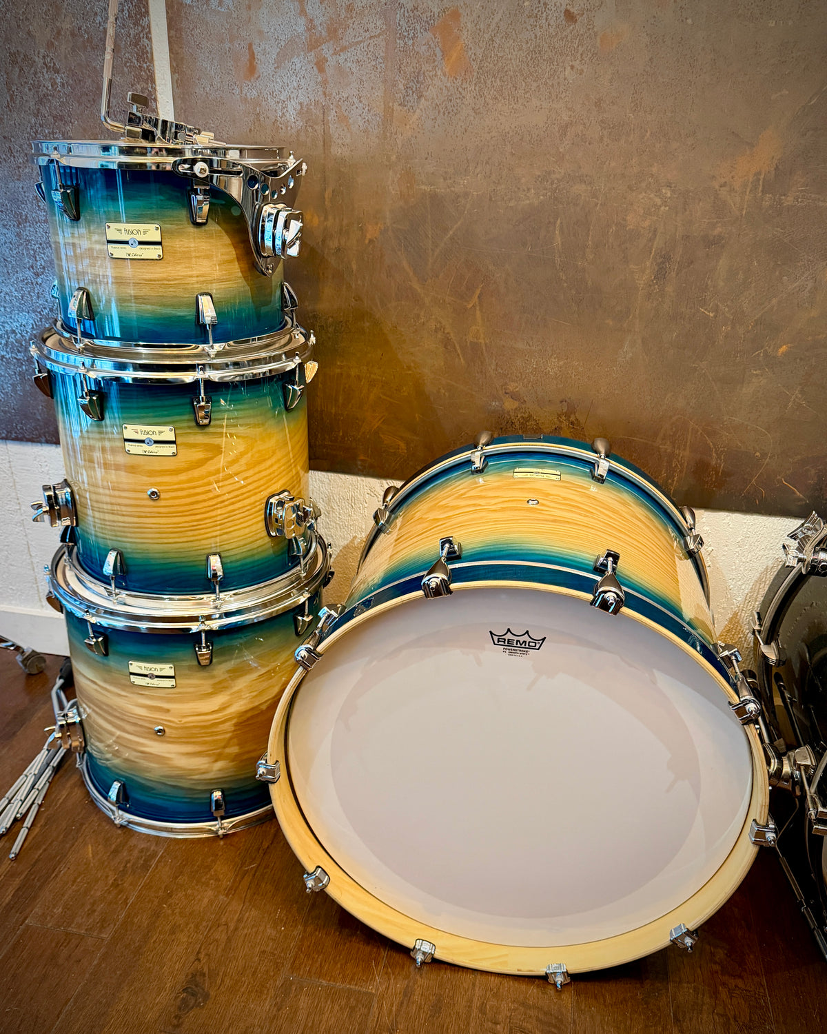 Odery Fluence Fusion 12/14/16/22 4-piece Drum Set - Blue Burst