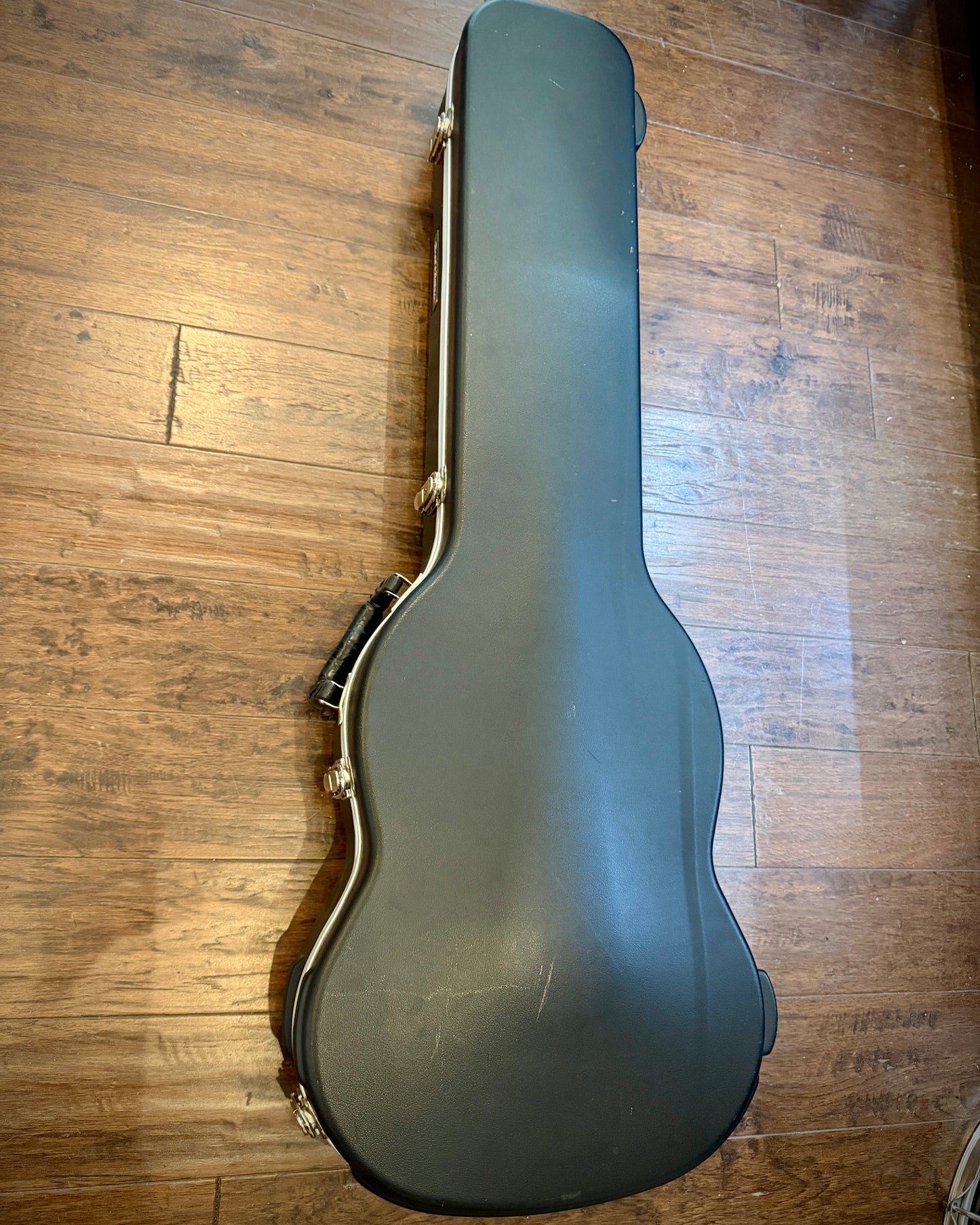 Gibson SG 2008 - Faded Walnut w/ HSC