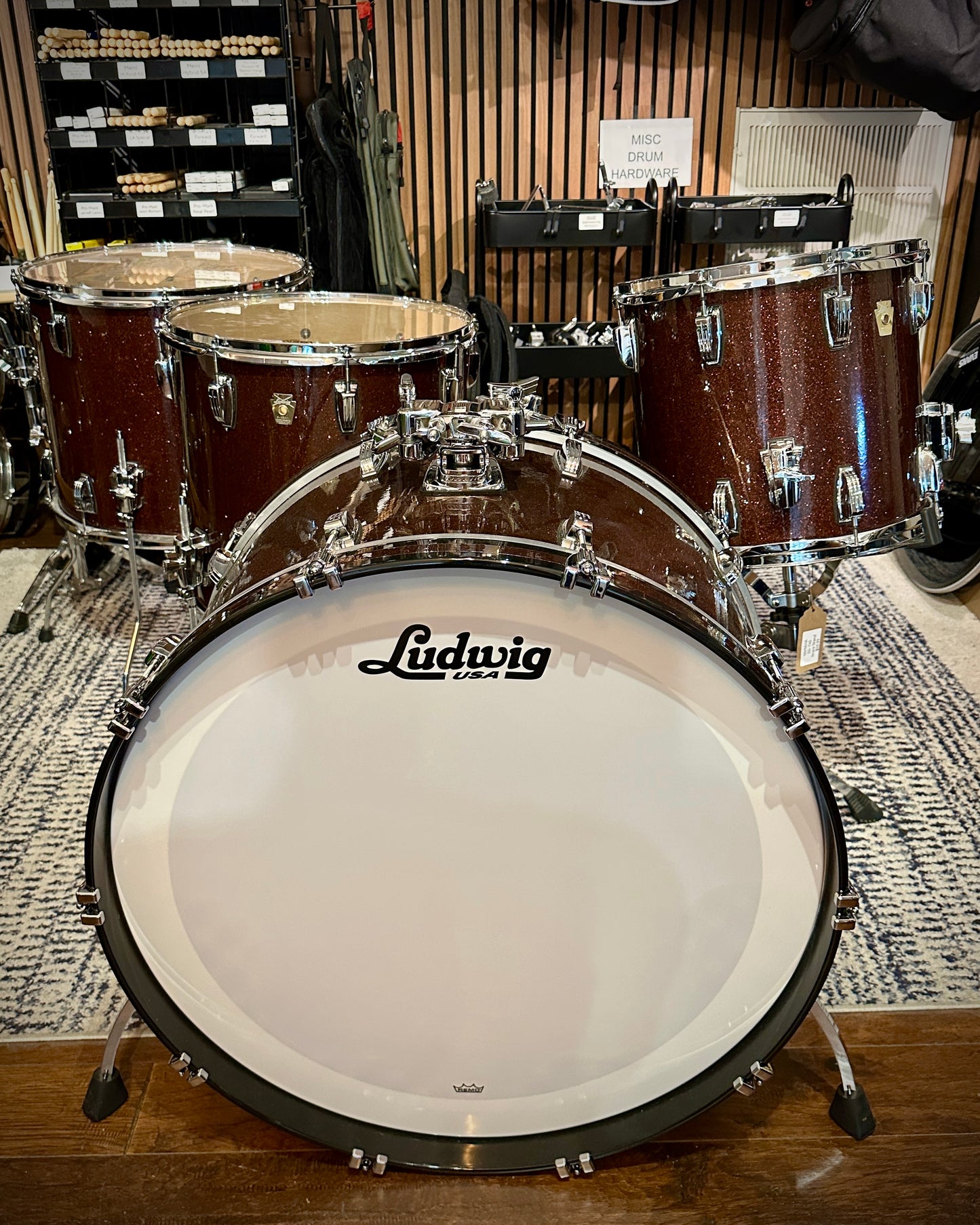 Ludwig Classic Maple Burgundy Sparkle 4-Piece Set 14/16/18/26 with Sennheiser E901 Microphone