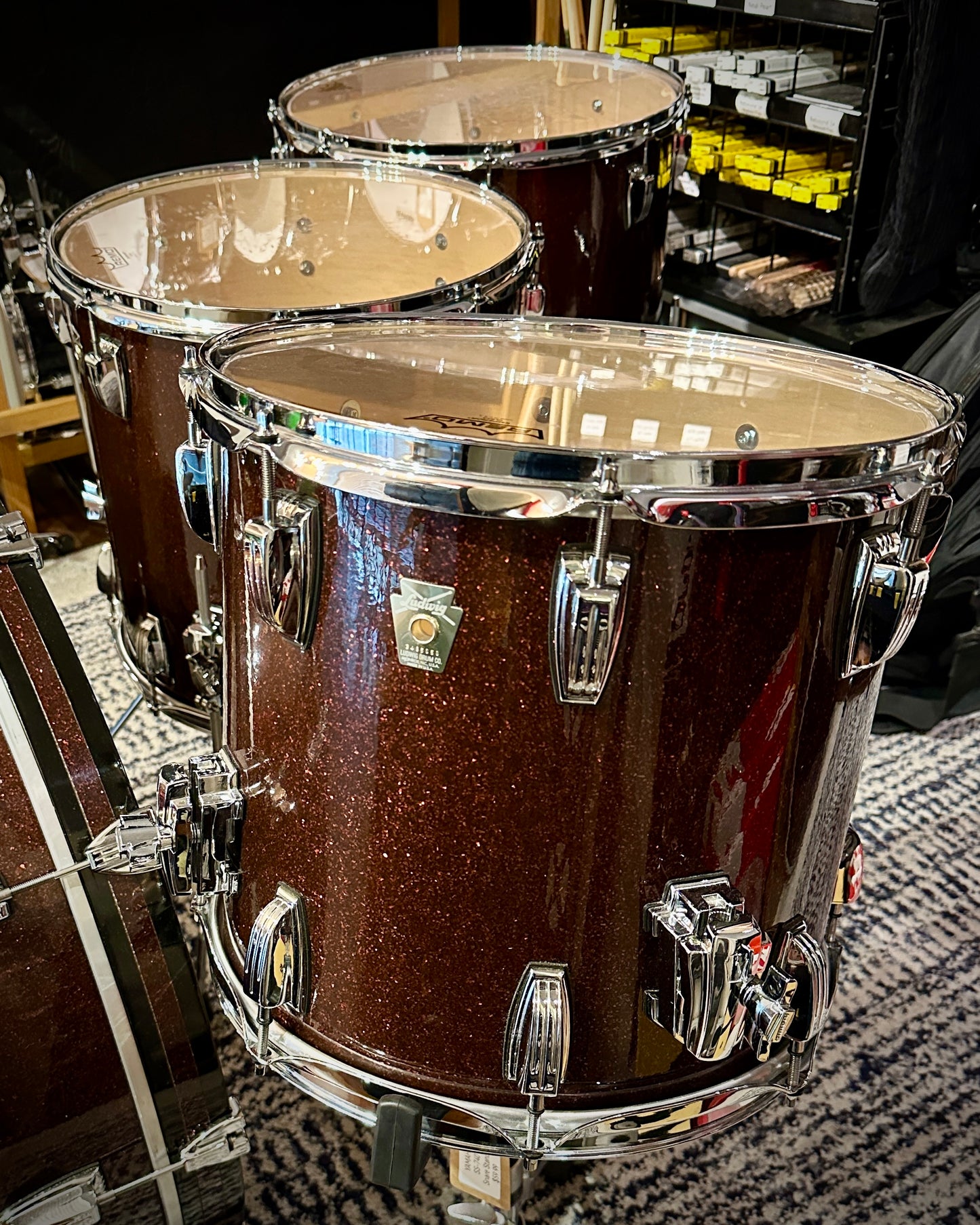Ludwig Classic Maple Burgundy Sparkle 4-Piece Set 14/16/18/26 with Sennheiser E901 Microphone