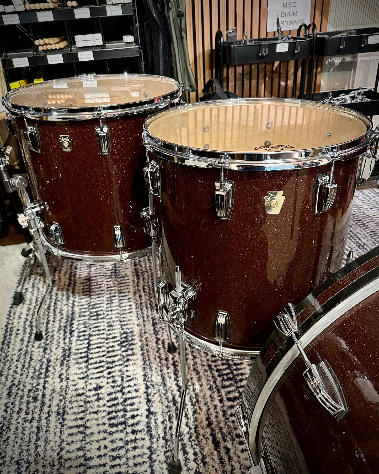 Ludwig Classic Maple Burgundy Sparkle 4-Piece Set 14/16/18/26 with Sennheiser E901 Microphone