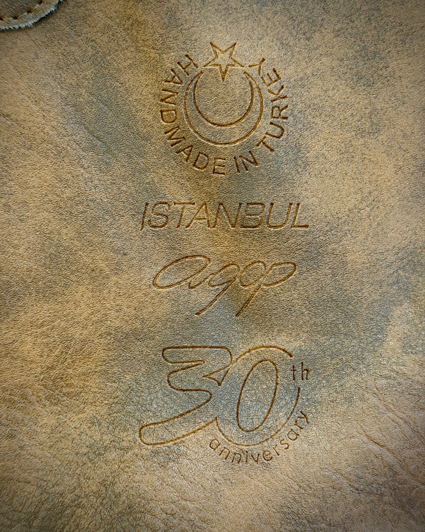 Istanbul Agop 22" 30th Anniversary Medium Ride Cymbal w/ Leather Bag