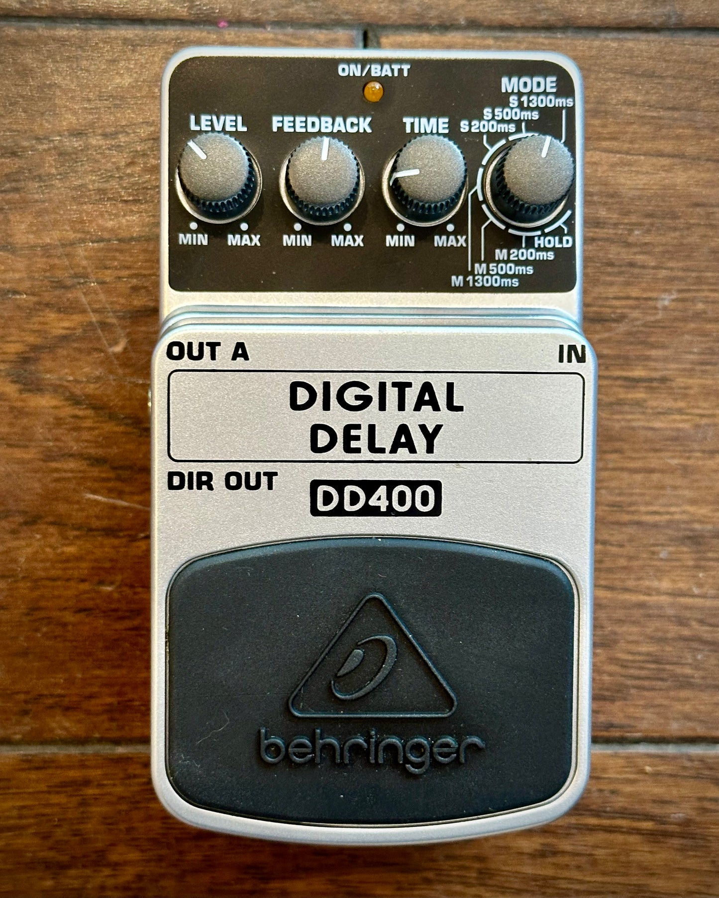 Behringer Digital Delay DD400