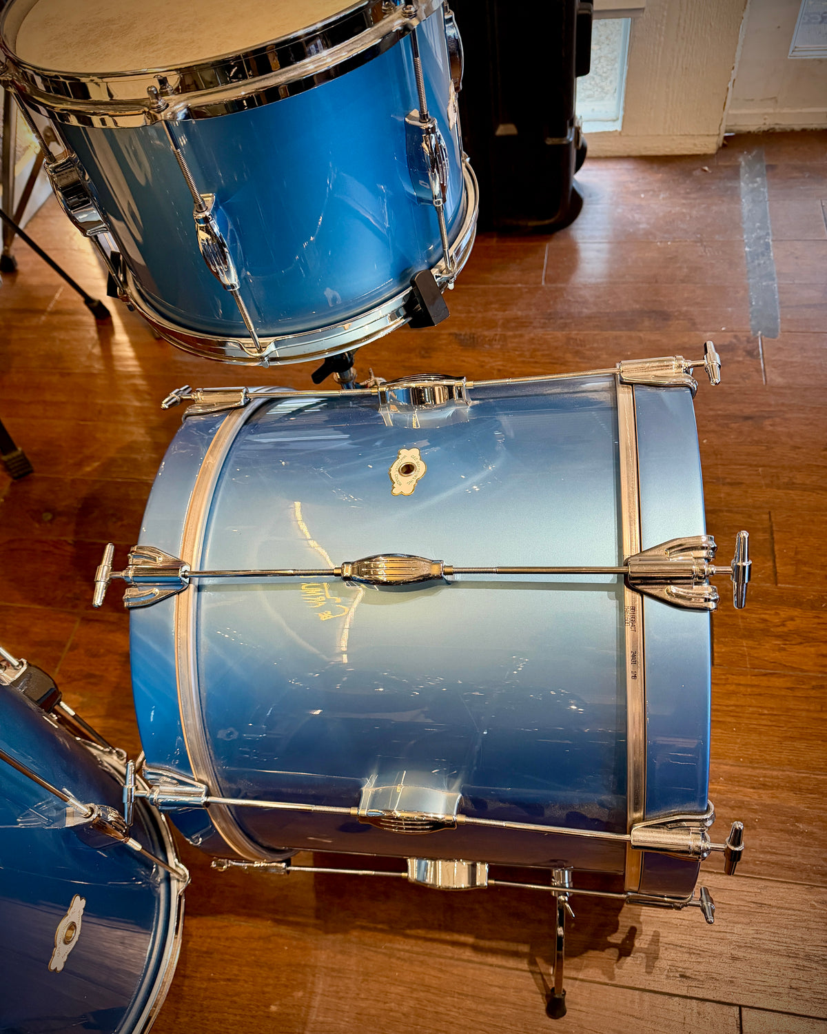 George Way Tuxedo Studio 12/14/18 3-piece Drum Set - Billion Dollar Blue