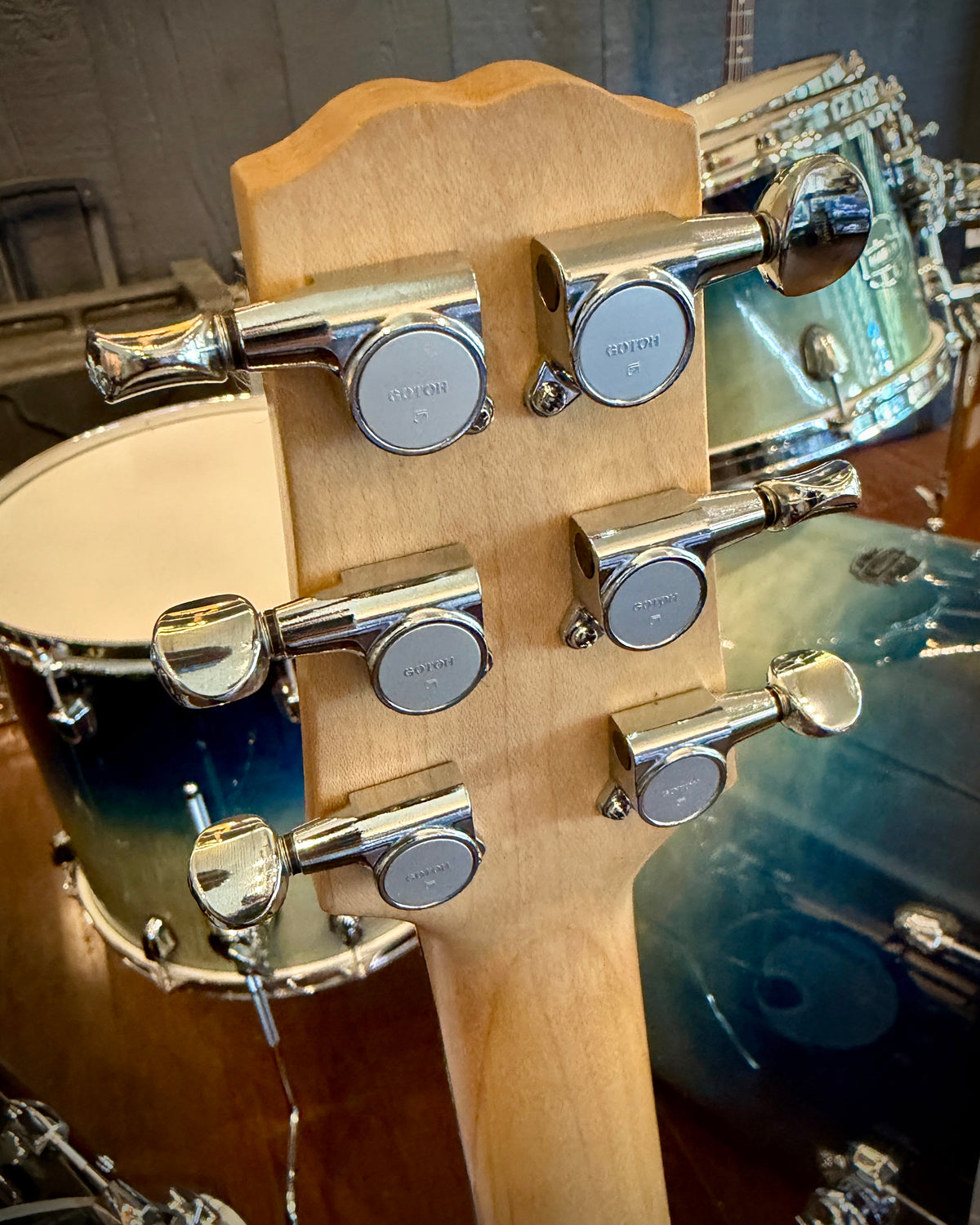 Michael Rowan Custom Guitars Del Rio Pro w/ HSC