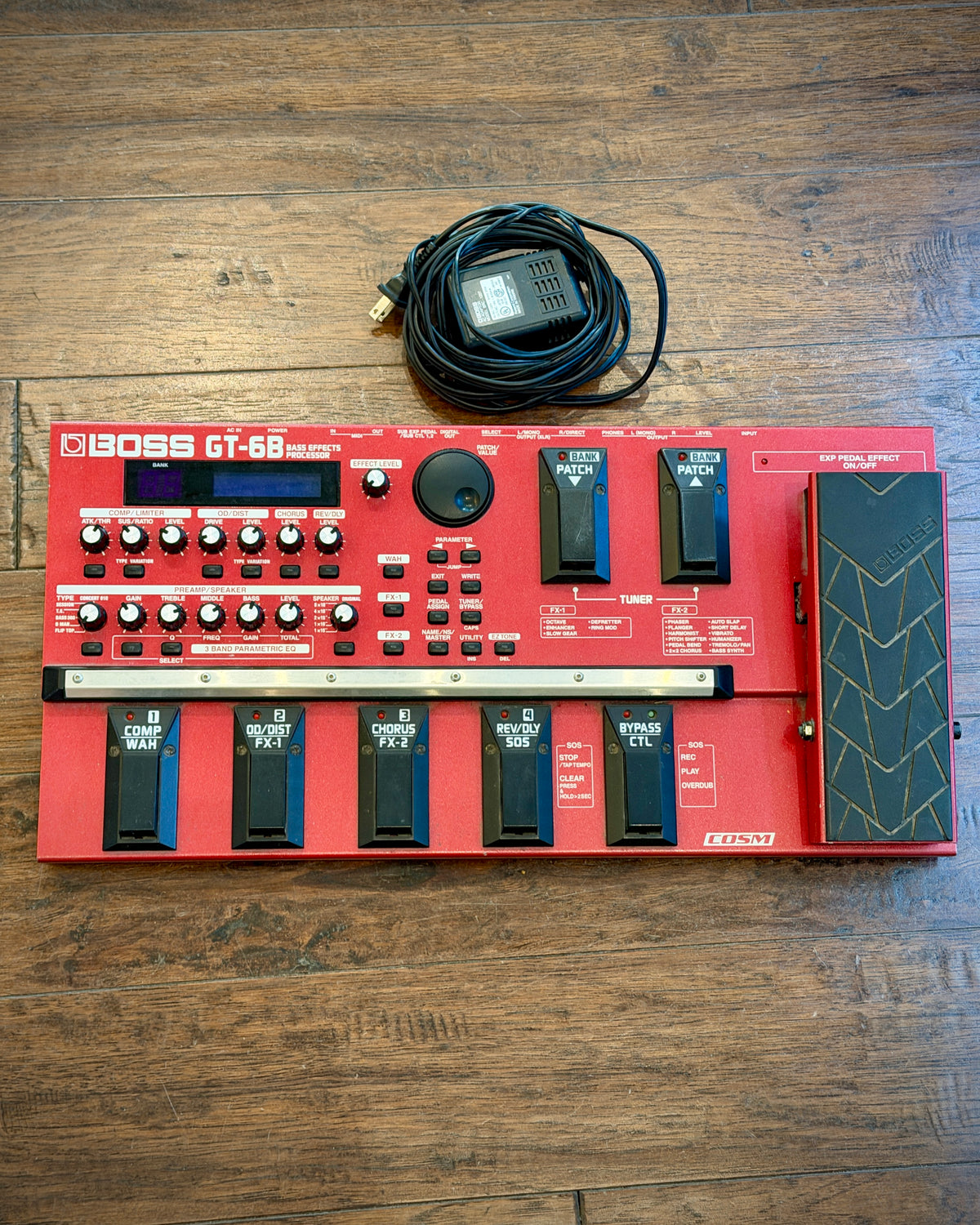 Boss GT-6B Bass Effects Processor
