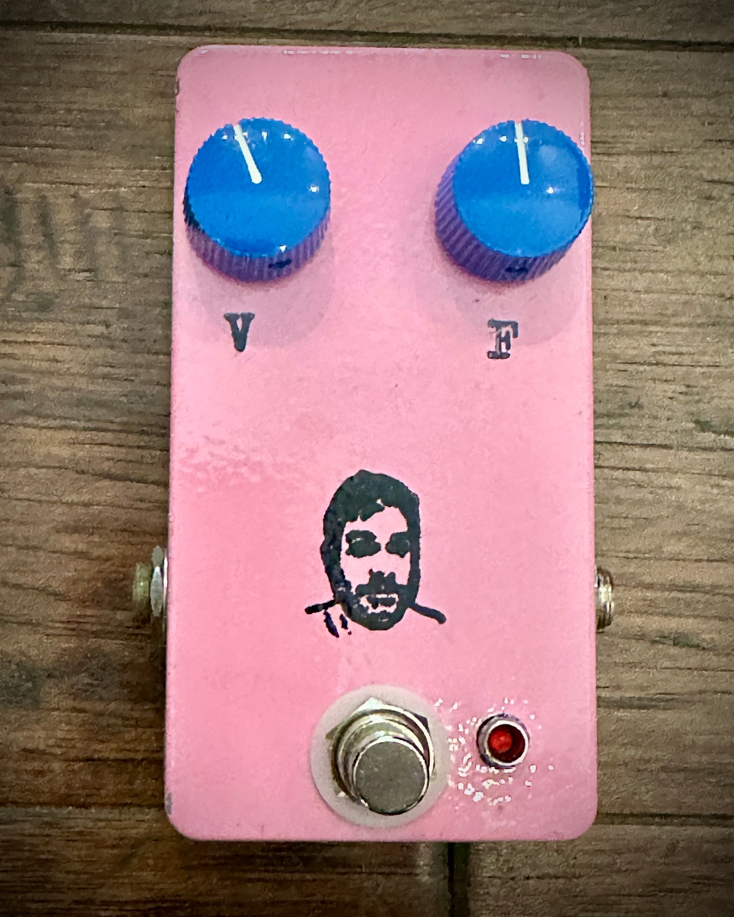 AEO Effects Leah Fuzz Pedal