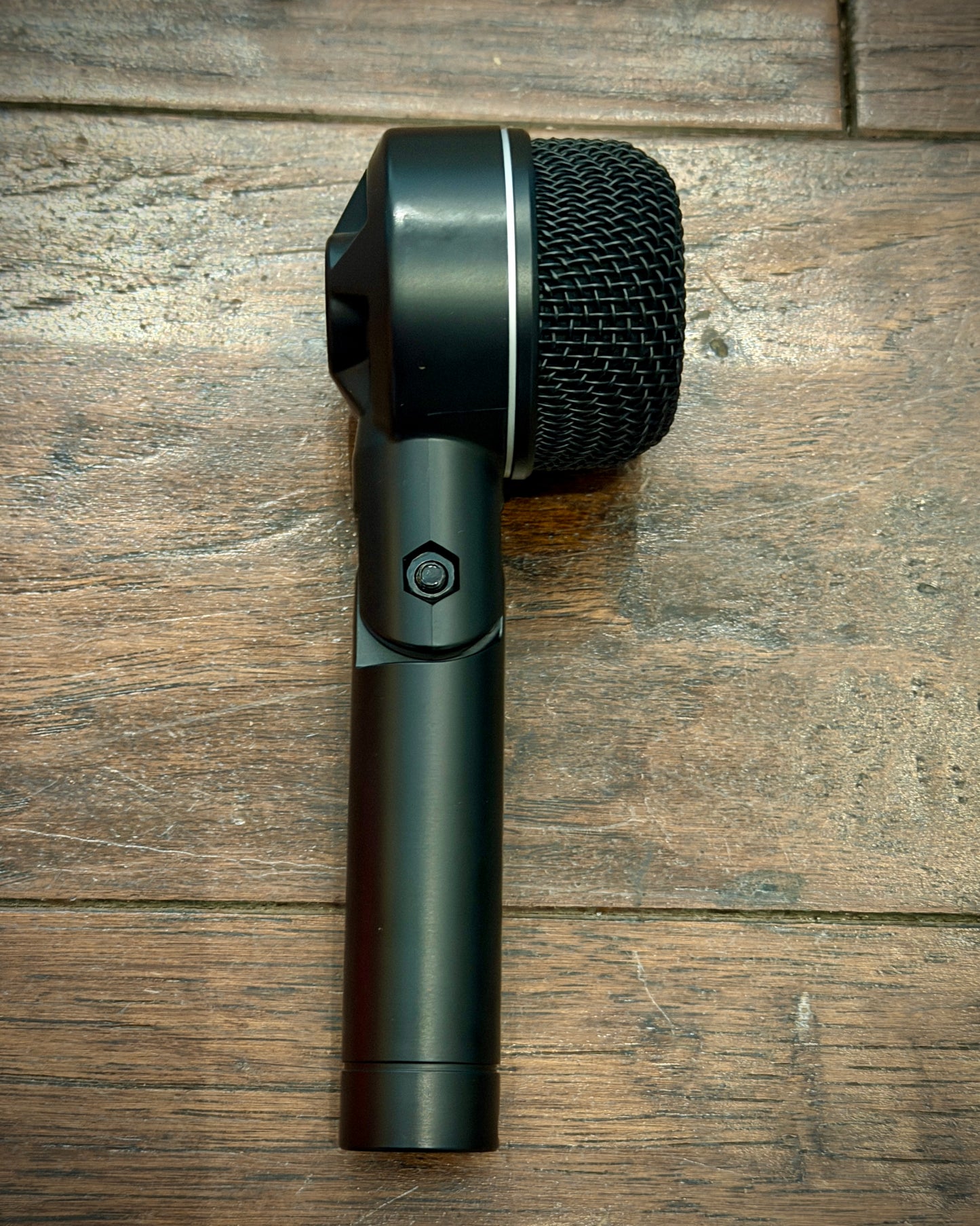 Electro-Voice ND44 Cardioid Dynamic Microphone w/ Pivoting Head & Drum Rim Clamp + Orig. Box