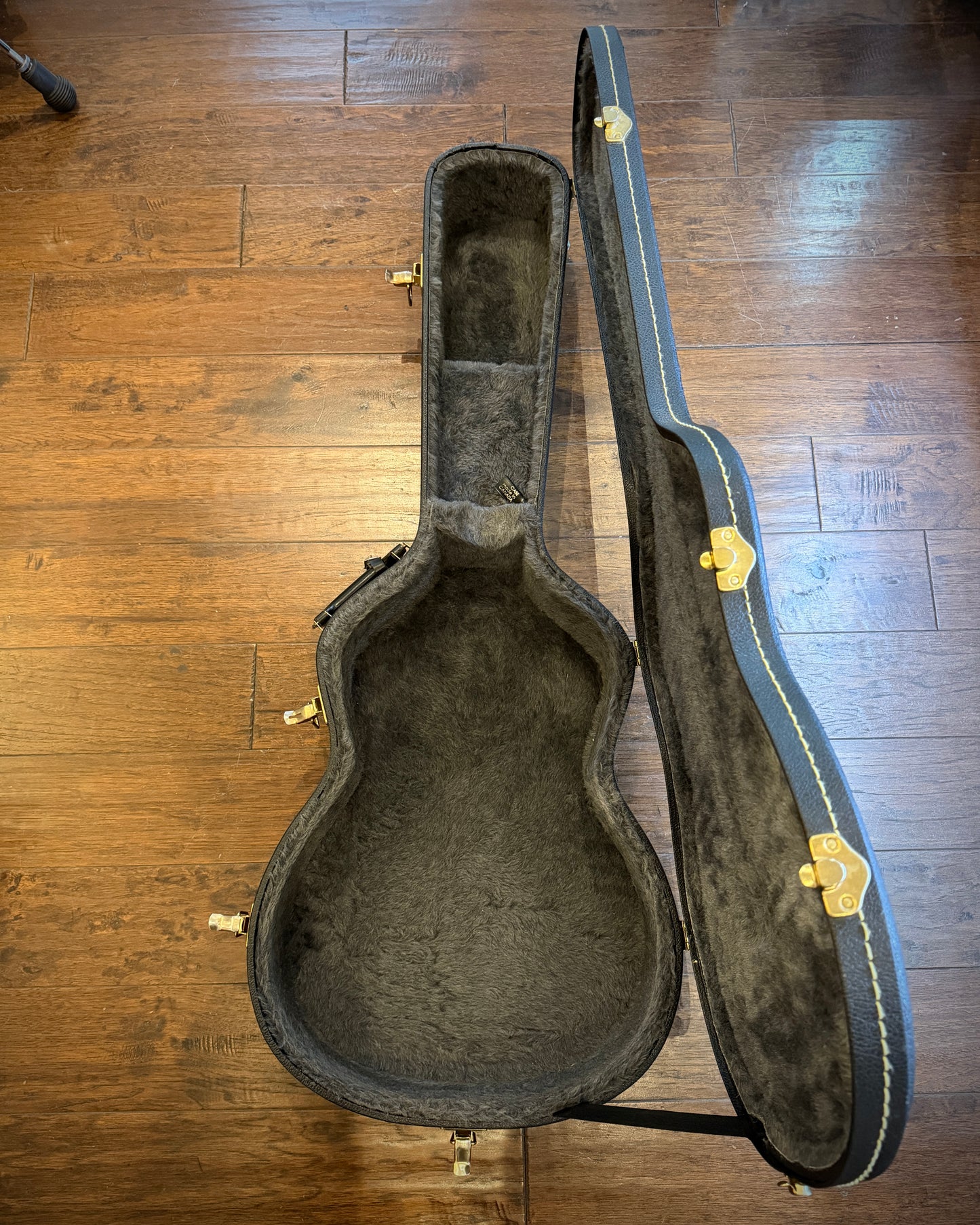 Joan Cashimira Model 144 Classical Nylon Guitar 2003 w/ HSC