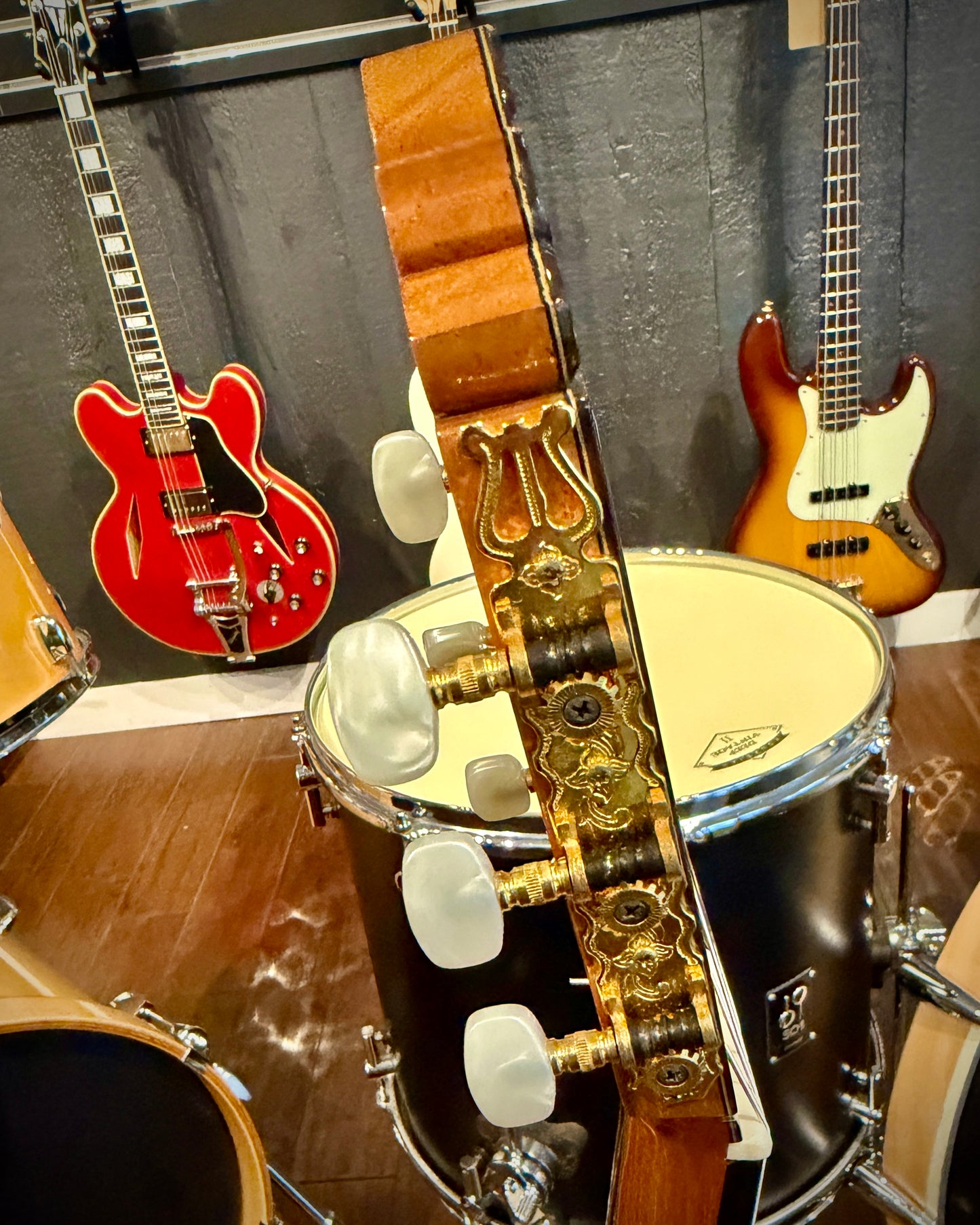 Joan Cashimira Model 144 Classical Nylon Guitar 2003 w/ HSC