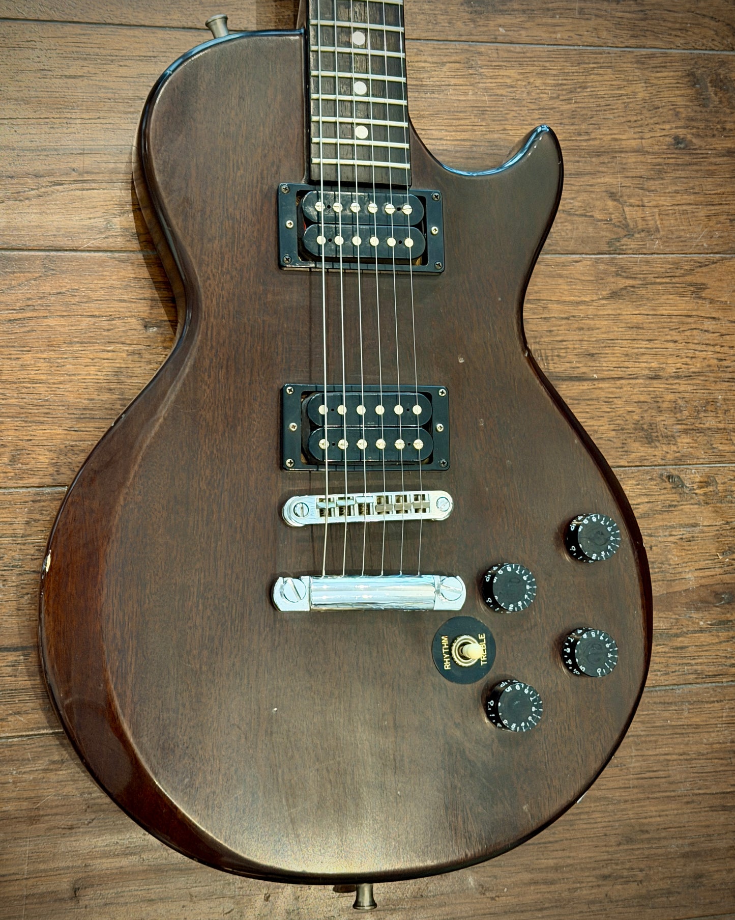 Vantage VP-750 "The Paul" MIJ