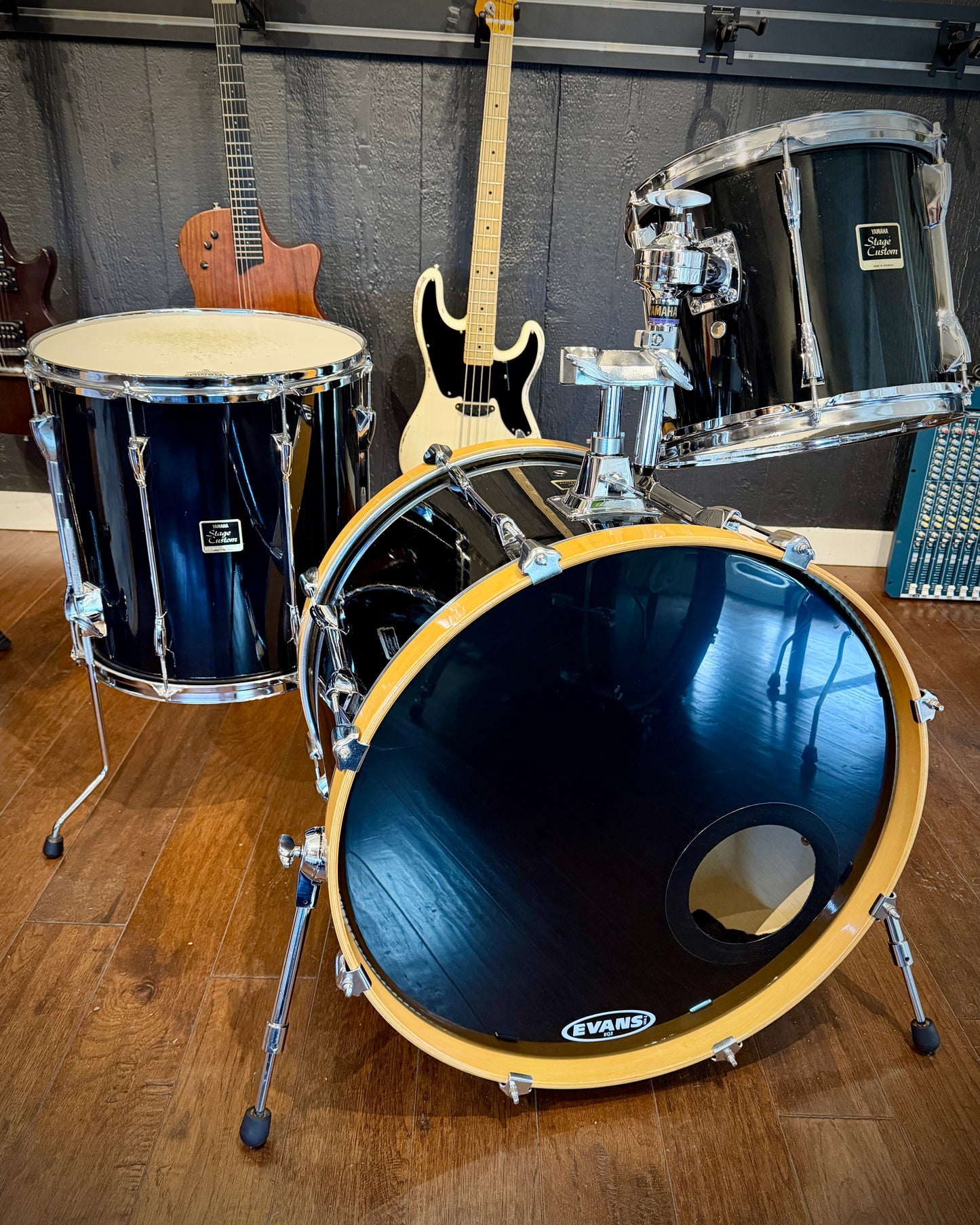 Yamaha Stage Custom (90s) 12/16/22 3-piece Set w/ Drum Bags