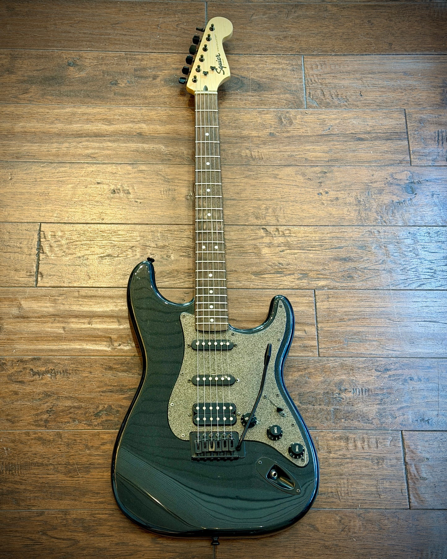 Squier FSR Bullet Stratocaster HT HSS 2016 - Black Metallic