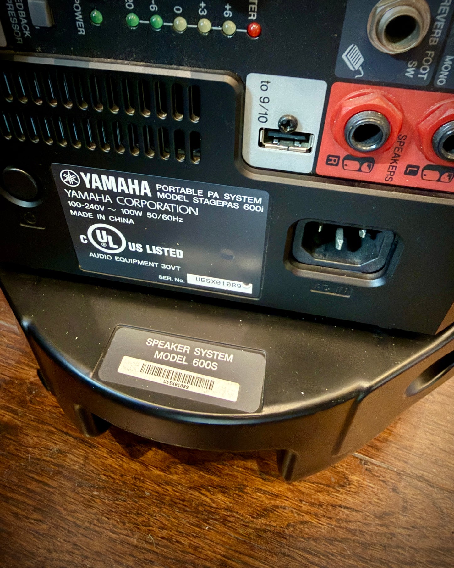 Yamaha StagePas 600i Portable PA System