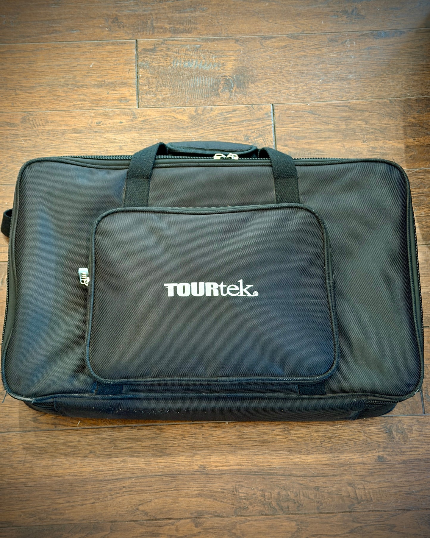 TourTek PB1911 20 Output Rechargeable Powered Guitar Effect Pedalboard & Bag