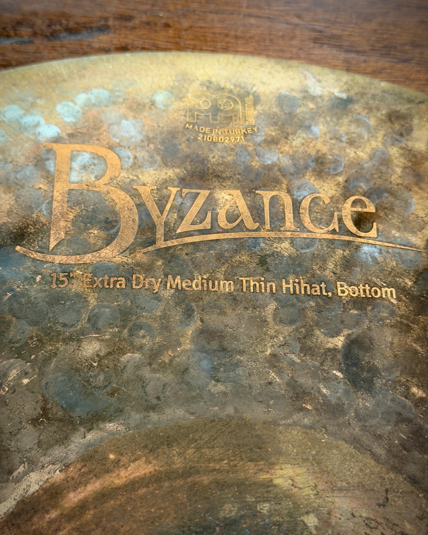 Meinl 15” Byzance Extra Dry Medium Thin Hi-Hats