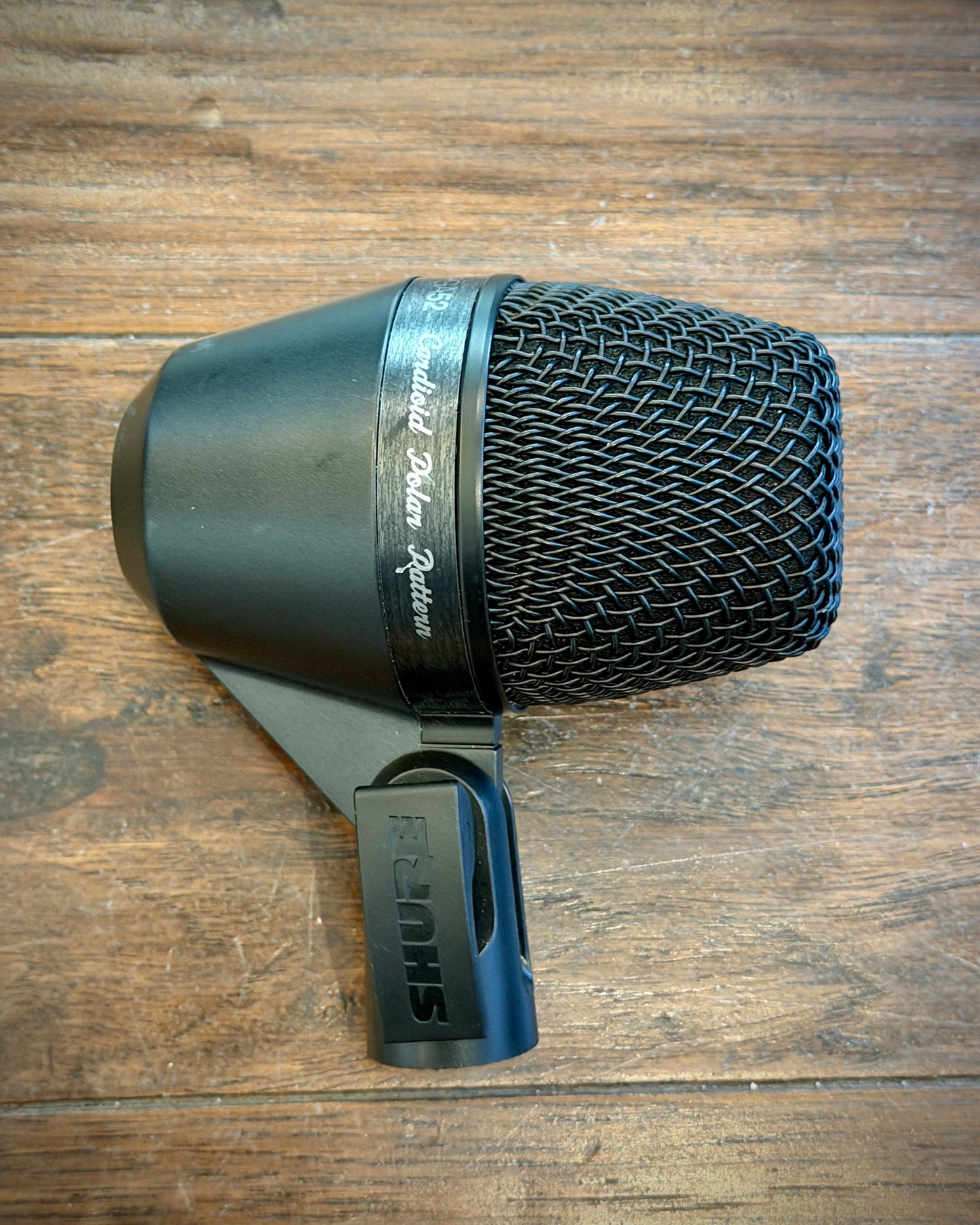 Shure PGA52 Cardioid Dynamic Kick Drum Microphone
