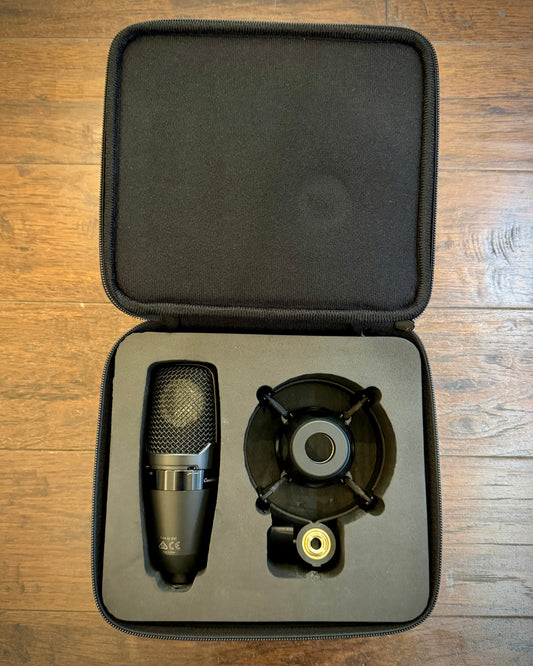 Shure PGA27 Microphone w/ Case