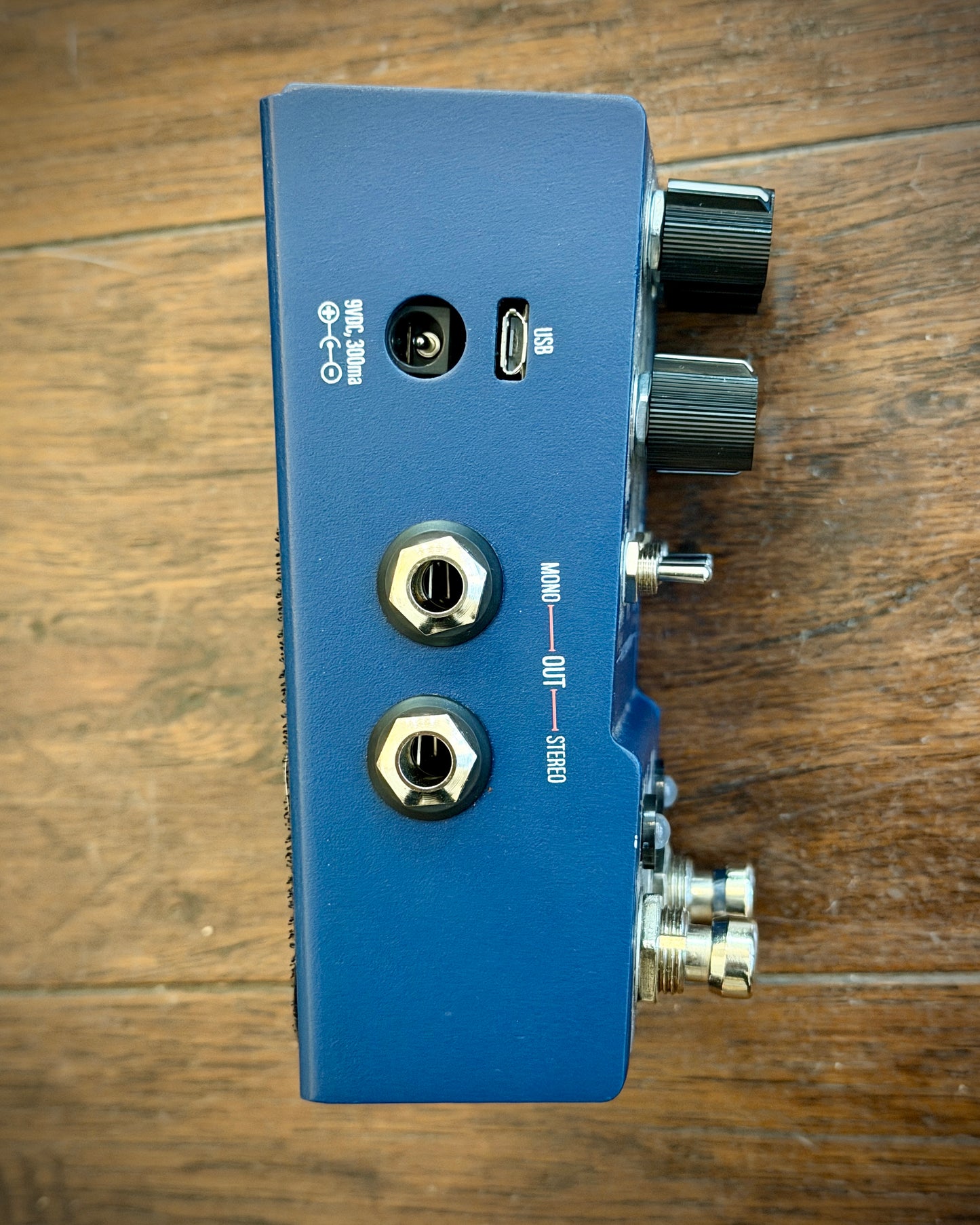 Walrus Audio Mako M1 High-Fidelity Modulation Machine Pedal