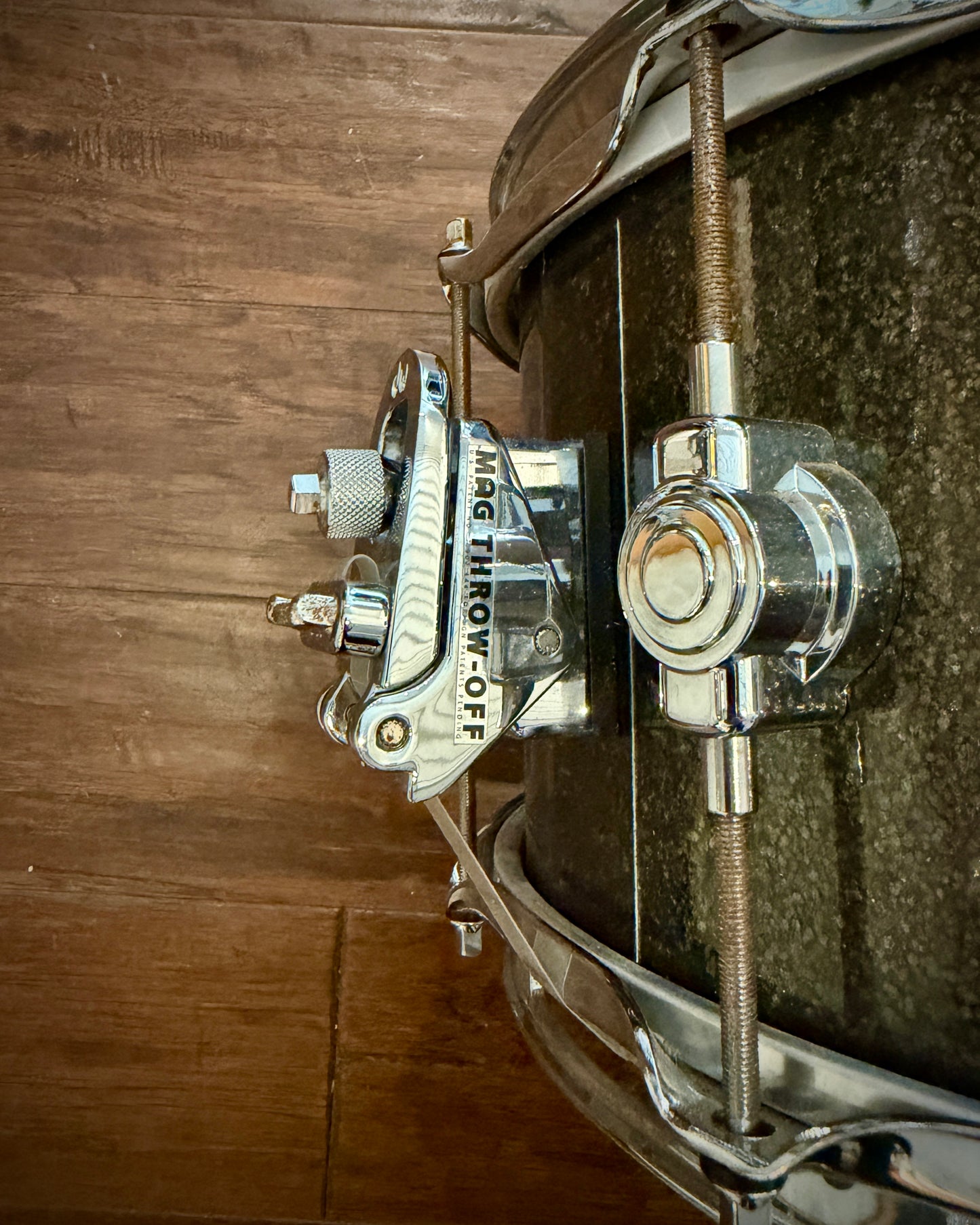 DW Performance Series 6.5x14" Maple Snare Drum - Pewter Sparkle