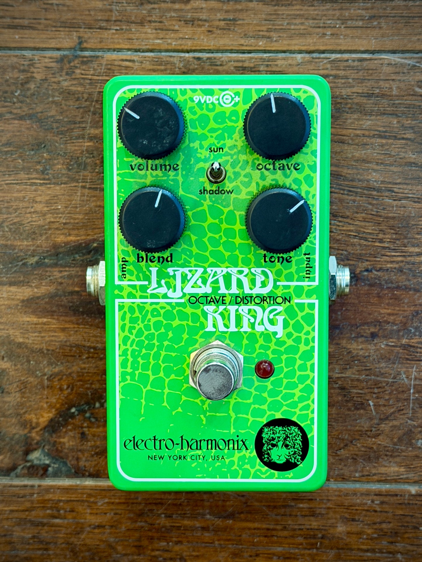 Electro-Harmonix Lizard King Bass Octave Fuzz Pedal