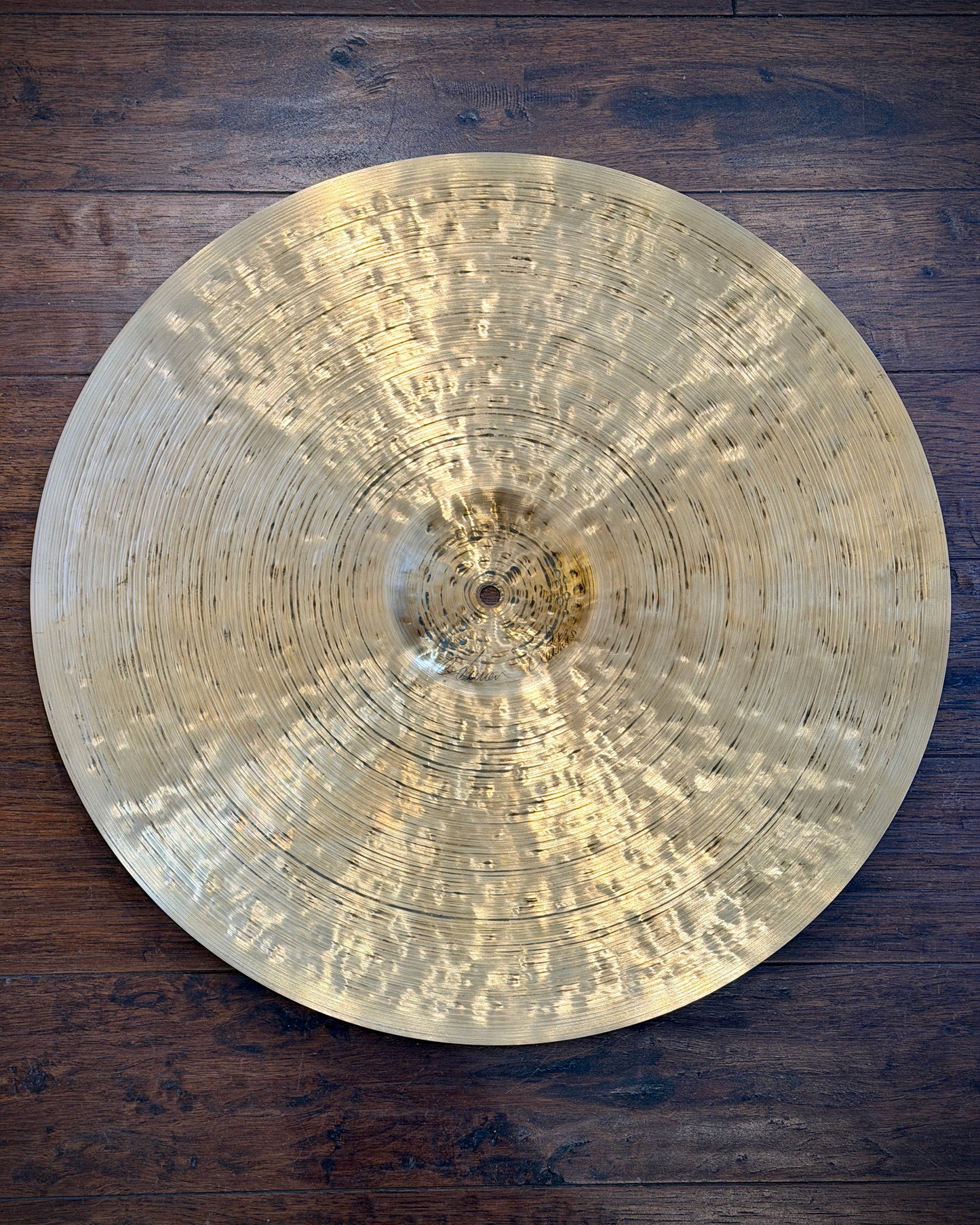 Istanbul Agop 22" 30th Anniversary Medium Ride Cymbal w/ Leather Bag