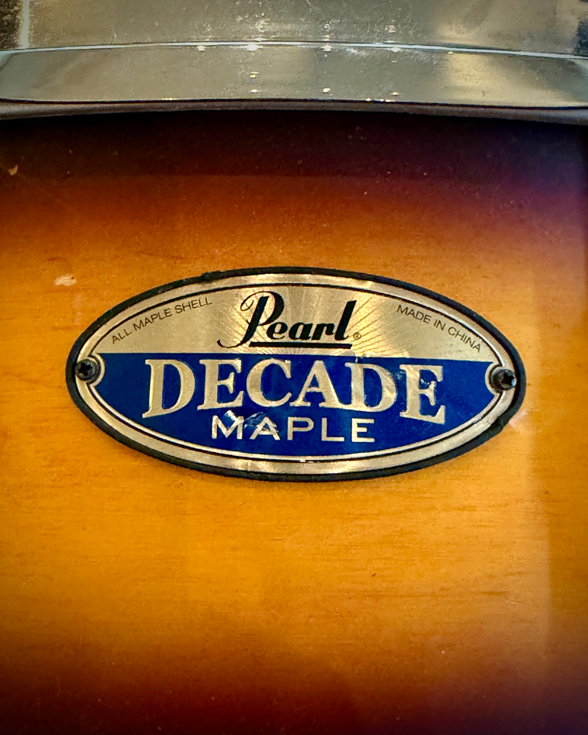 Pearl Decade Maple 10/12/16/22 5-Piece Drum Set w/ 5.5x14" Snare - Satin Amburst
